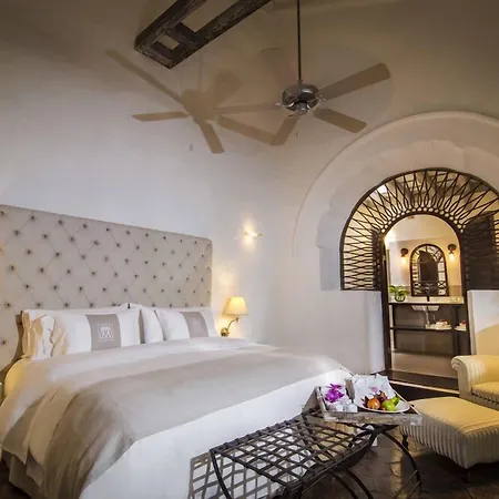 Hotel El Marques Boutique By Geh