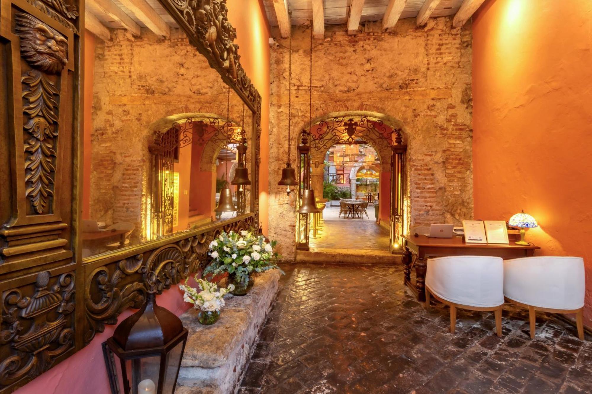 Hotel El Marques Boutique By Geh 5*