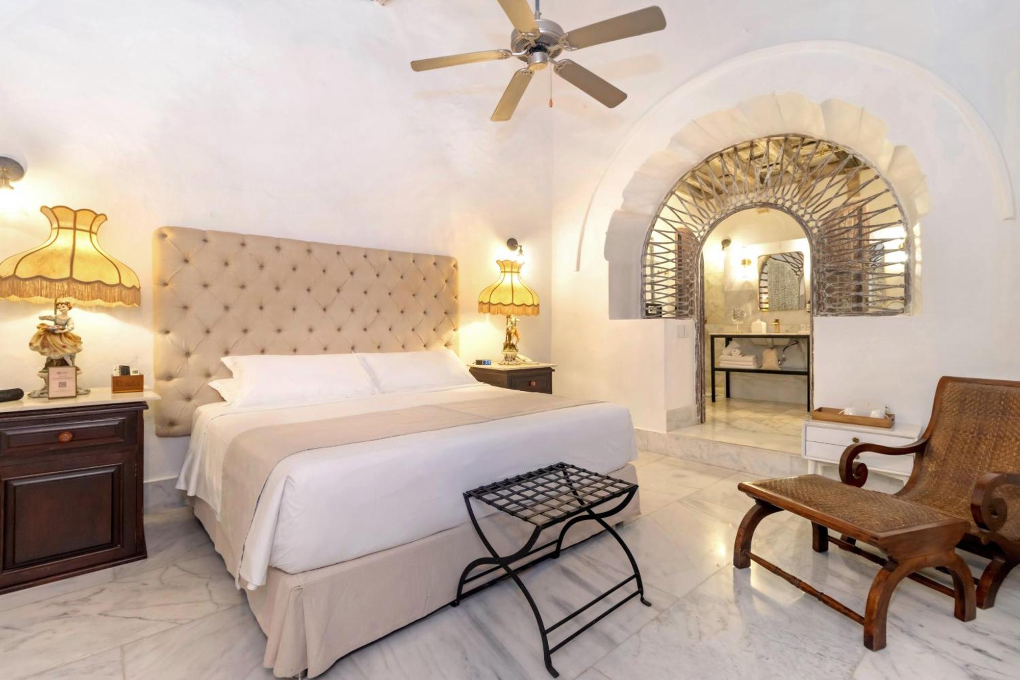Hotel El Marques Boutique By Geh 5*
